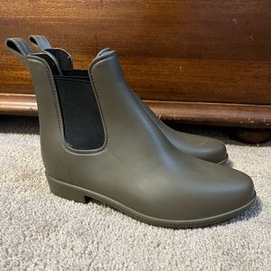 A new day Chelsea rain boots